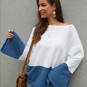 Bell sleeve contrast Sweater